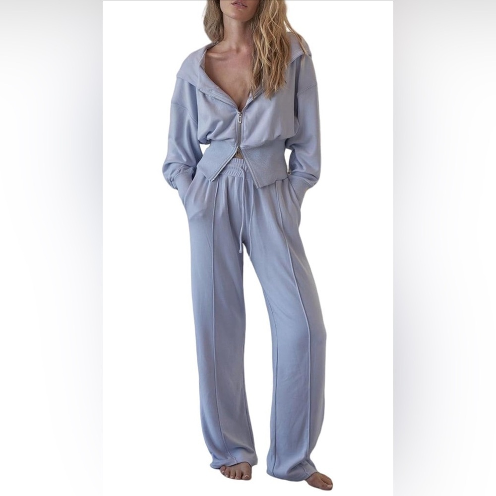 NEW- Herseas 2 Piece Active Wear Hooded Sweatsuit  COLOR: Light Gray SIZE: S 4-6